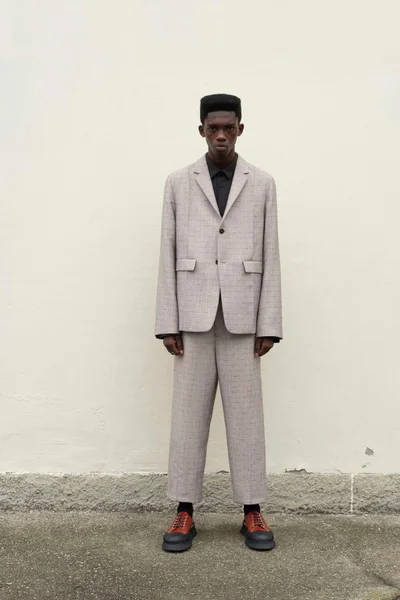 Look 9
